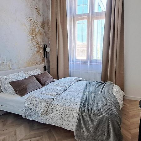 Lion Apartments - Premium Studio With Balcony Cracovia Esterno foto