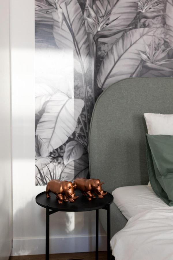 Lion Apartments - Premium Studio With Balcony Cracovia Esterno foto