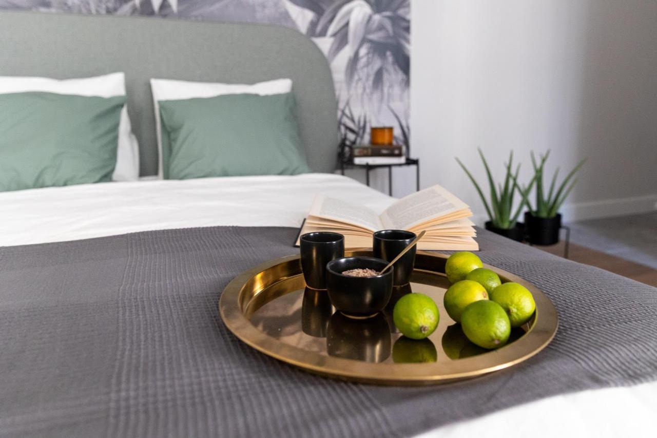 Lion Apartments - Premium Studio With Balcony Cracovia Esterno foto