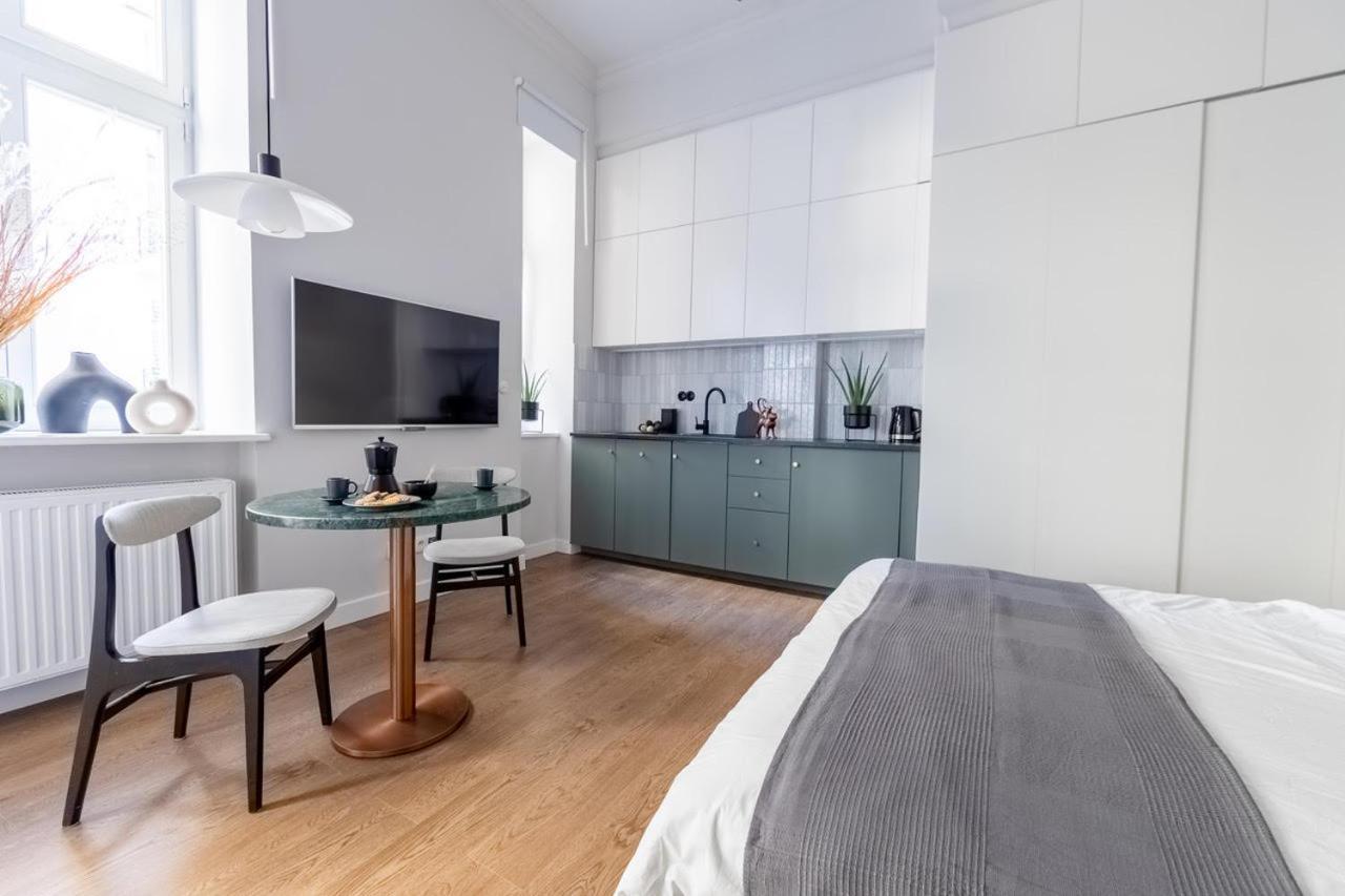 Lion Apartments - Premium Studio Cracovia Esterno foto