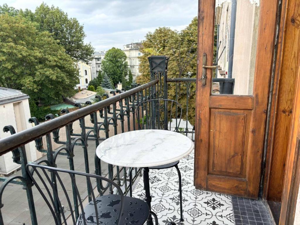 Lion Apartments - Premium Studio With Balcony Cracovia Esterno foto